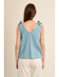 Top de mujer de tirantes, con lazada.