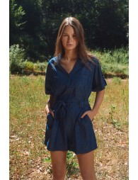 Combinaison short nouable à la taille