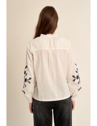 Camisa de mujer de manga larga, flores bordadas.