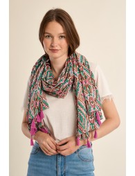 Pañuelo de mujer con estampado y borlas.