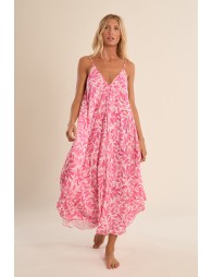 Vestido largo, de tirantes finos, con estampado.