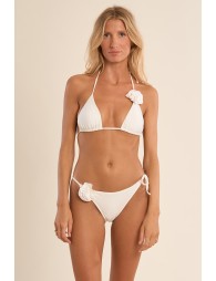 Top de bikini de triangulo, en tejido brillante.