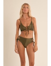 Top de bikini tipo bralette triangular, detalle lazada.