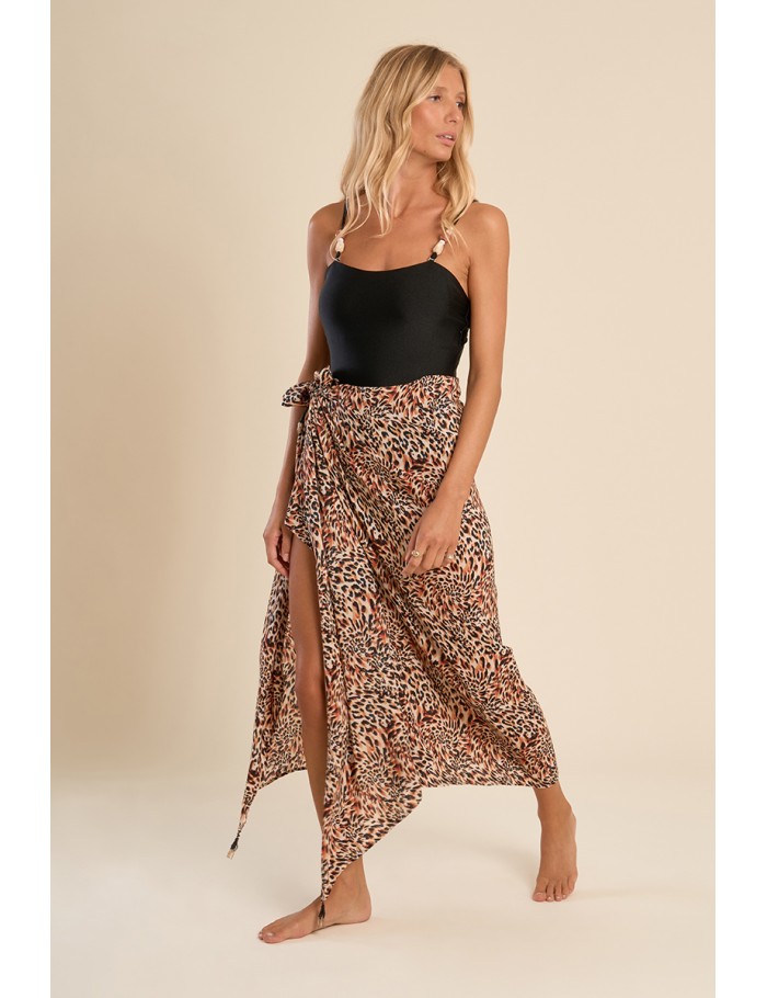 Pareo de mujer largo, con estampado.