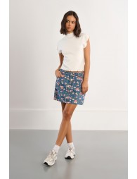 Jersey de mujer de manga corta mariposa, cuello alto.