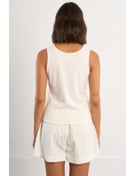 Top de mujer sin manga, con estampado.