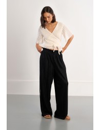 Wide pants with perforation