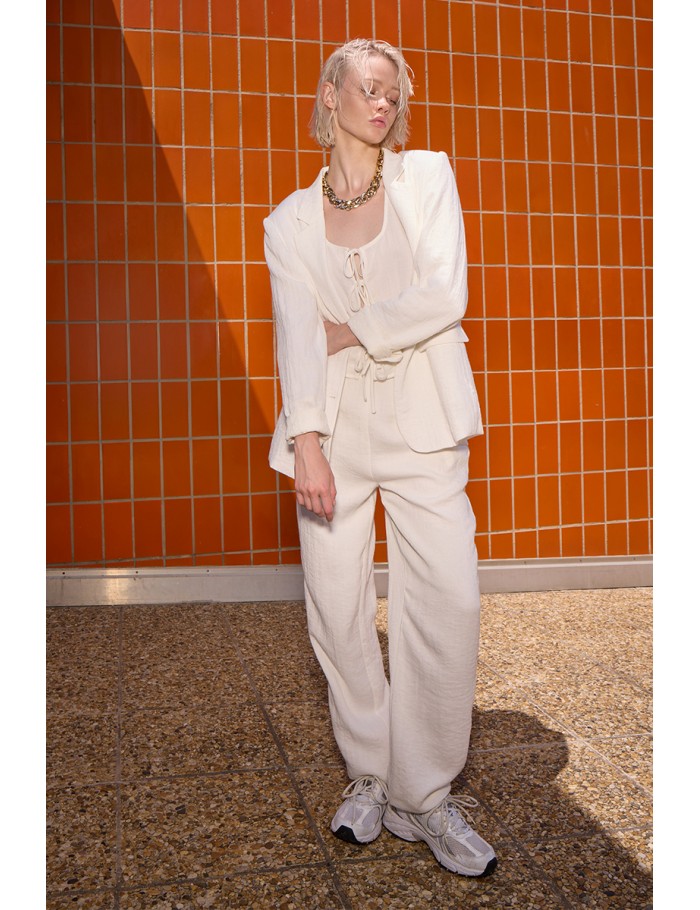 White trousers, straight