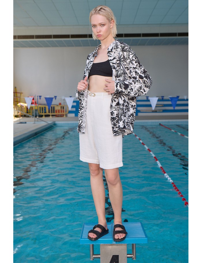 Fluid Bermuda shorts