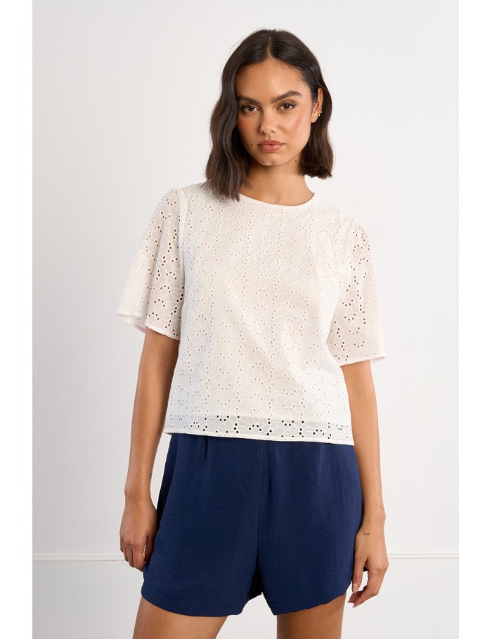 Cotton top, in broderie anglaise