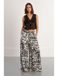 Cropped top in openwork knit