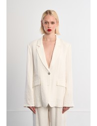 Blazer de mujer de manga larga, cuello y solapa.