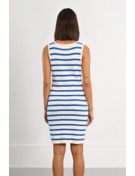 Vestido de manga sisa, estampado rayas.