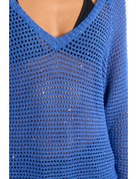 Pull en col V, parsemé de strass