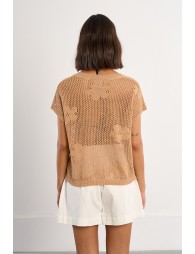 Fine knit top with floral details
