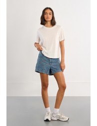 Camisa de manga corta, básica.