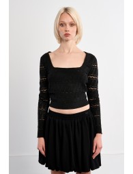 Square neck crochet knit