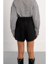 Linen shorts