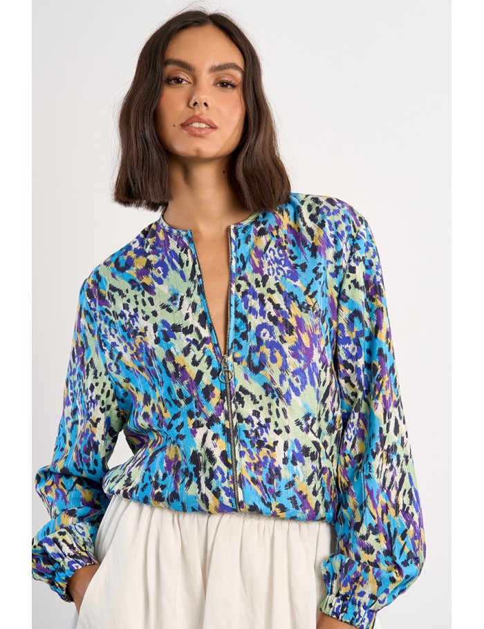 Bomber de mujer, con estampado animal.