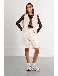 Veste courte sans manches