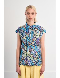 Cropped blouse with animal print