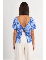 Top de mujer de manga corta, estampado tropical.