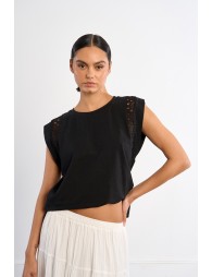 T-shirt with openwork sleeves