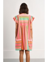 Vestido de manga corta, con estampado multicolor.