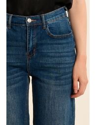 Pantalón vaquero estilo ¨mom¨