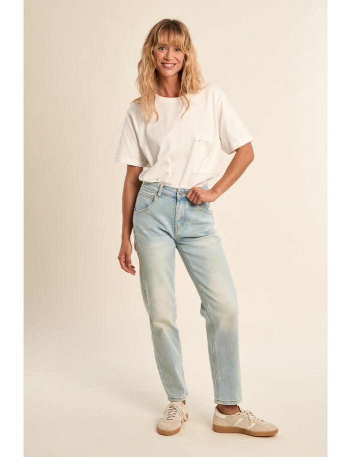 Pantalón vaquero estilo ¨mom¨