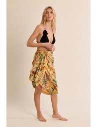 Pareo de mujer largo, con estampado.